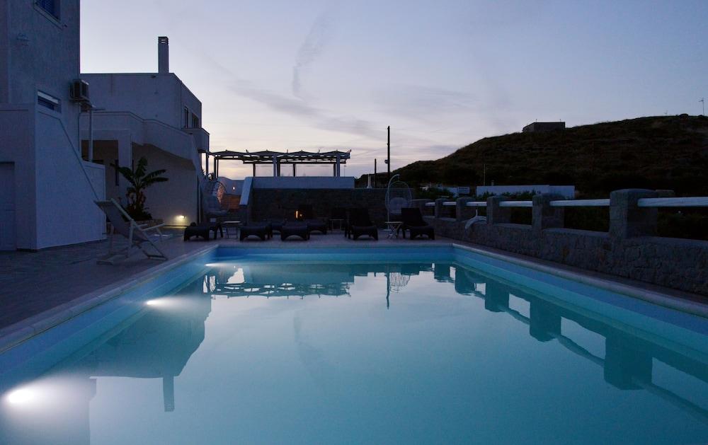 Glaronisia Hotel Pollonia Exterior photo